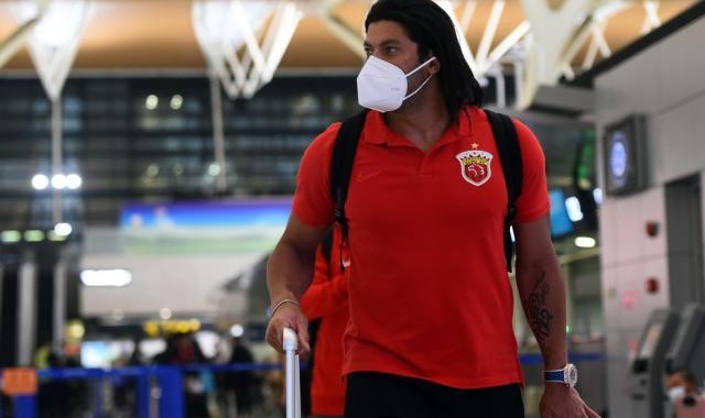 世预赛高清直播入口-土超巴甲西亚三路争夺浩克 绿巨人2周内敲定新主？