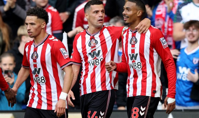 五大联赛仍有7队主场不败：巴萨、尤文在列，桑德兰成英超独苗